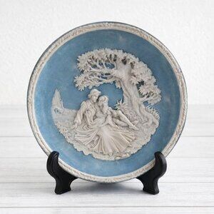 Love Sonnets of Shakespeare "Your Fair Eyes" Plate